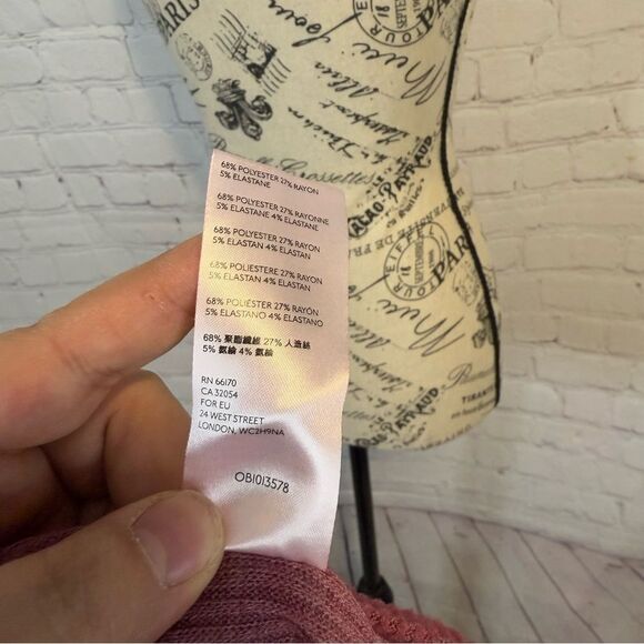 We The Free Main Squeeze Hacci Top size Extra Small - Picture 7 of 9